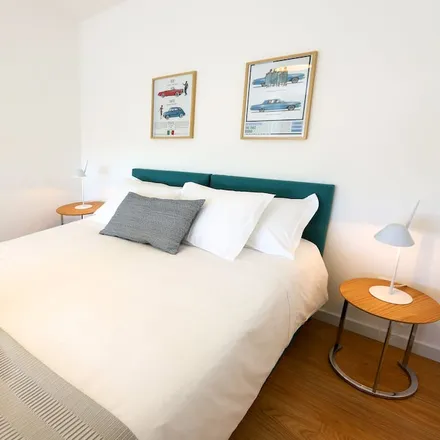 Rent this 3 bed apartment on Porto