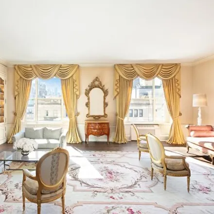 Image 1 - 19 East 72nd Street, New York, NY 10021, USA - Townhouse for sale