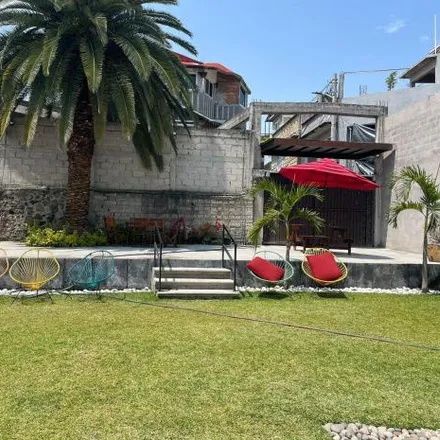 Buy this 3 bed house on Sam's Club in Línea C, Ciudad Industrial del Valle de Cuernavaca