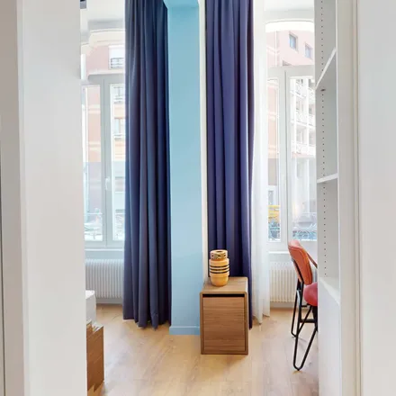 Rent this 1studio room on 125 Rue Masséna in 59800 Lille, France