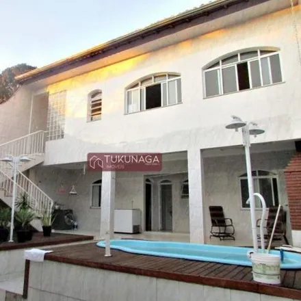 Rent this 3 bed house on Rua Flores de Gioás in Vila Galvão, Guarulhos - SP