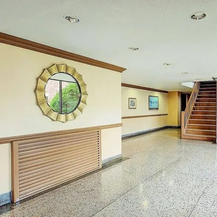 Image 2 - 63-61 Yellowstone Blvd Unit 5s, Forest Hills, New York, 11375 - Apartment for sale