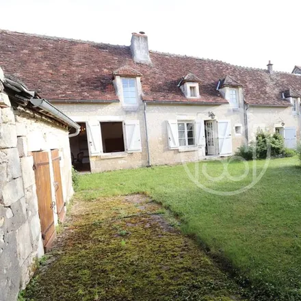 Buy this 2 bed house on Les Varennes de Rezan in 86260 Angles-sur-l'Anglin, France