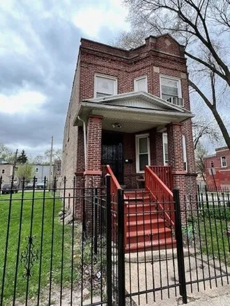 Image 2 - 4957 W Erie St, Chicago, Illinois, 60644 - House for sale
