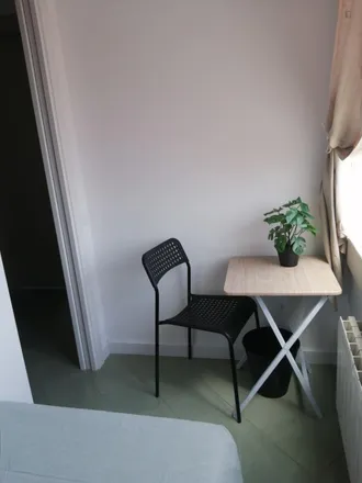 Image 3 - Carrer de Muntaner, 179, 08001 Barcelona, Spain - Room for rent