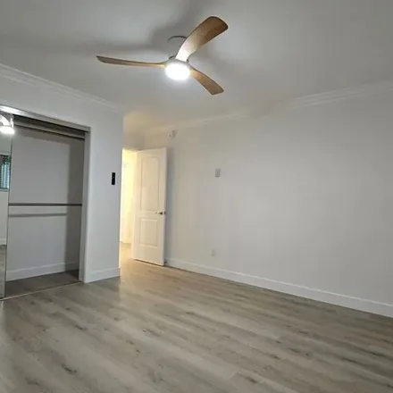 Rent this 2 bed apartment on 11th Court in Santa Monica, CA 90292