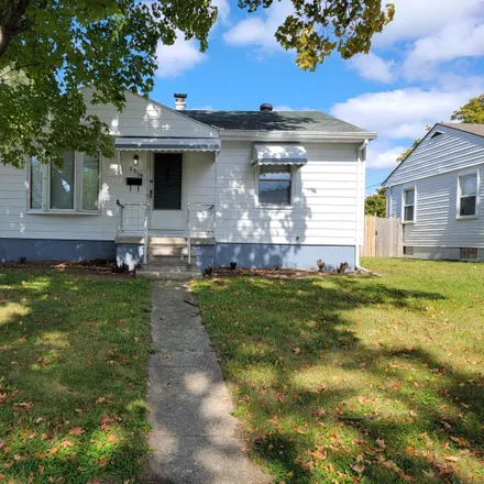 Rent this 2 bed house on 1358 Pauline Avenue in Columbus, OH 43224