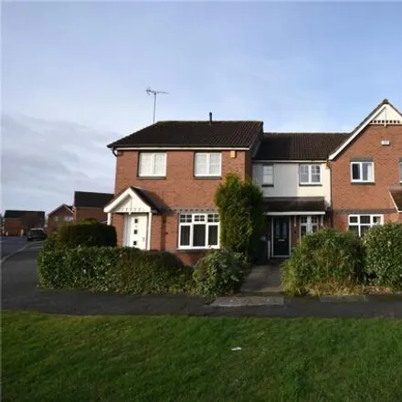 Buy this 2 bed townhouse on 38 Hadfield Way in Kingshurst, B37 5LN