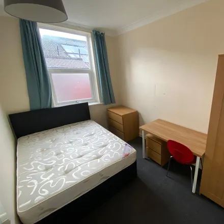 Image 7 - 75 Sharrow Street, Sheffield, S11 8BZ, United Kingdom - Room for rent
