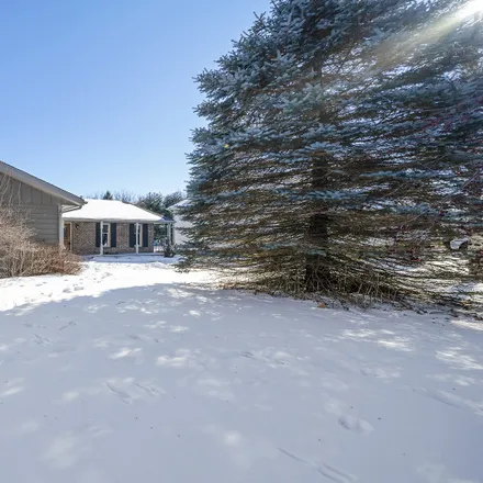 Image 2 - 414 Lamplighter Loop Southeast, Poplar Grove Township, IL 61065, USA - House for sale