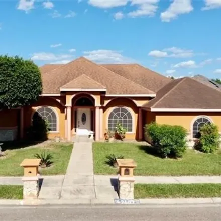 Buy this 3 bed house on 1981 Baylor Avenue in Edinburg, TX 78542