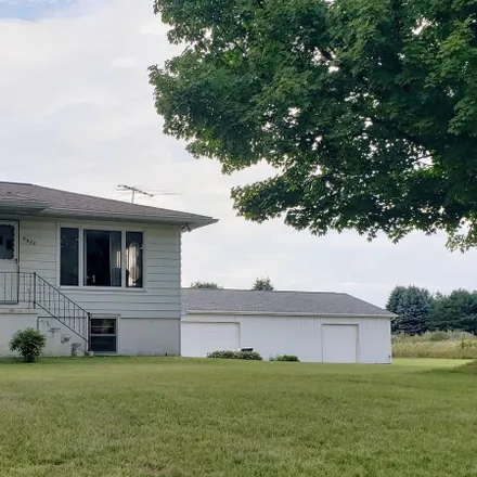 Buy this 4 bed house on 10000 West Monroe Road in Seville Township, MI 48832