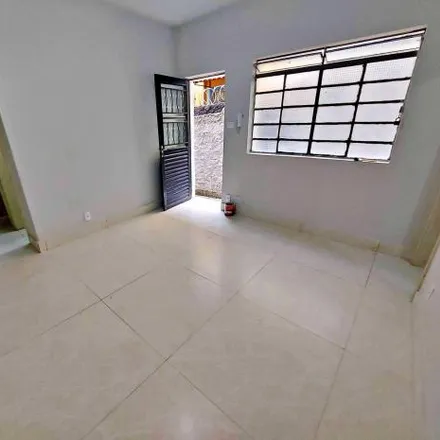 Rent this 2 bed house on Rua Aracaju in Santo André, Belo Horizonte - MG