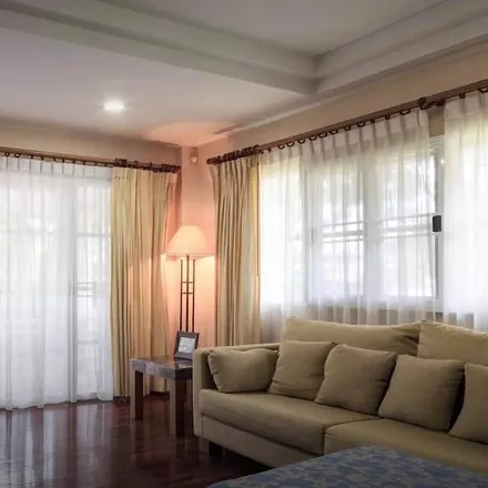 Rent this 2 bed house on Pakkred Secondary School in 128/37, Chaeng Watthana Road