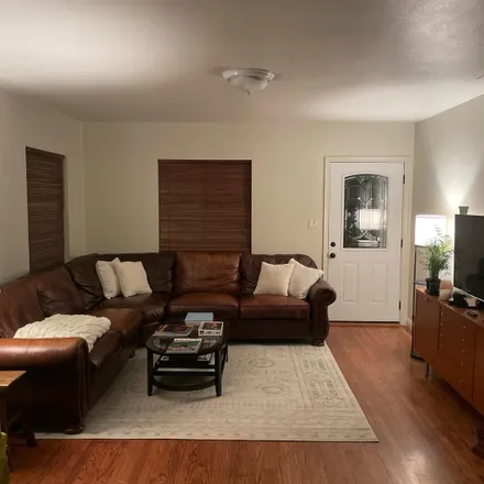 Rent this 1 bed room on 501 West Hammond Street in Pasadena, CA 91103