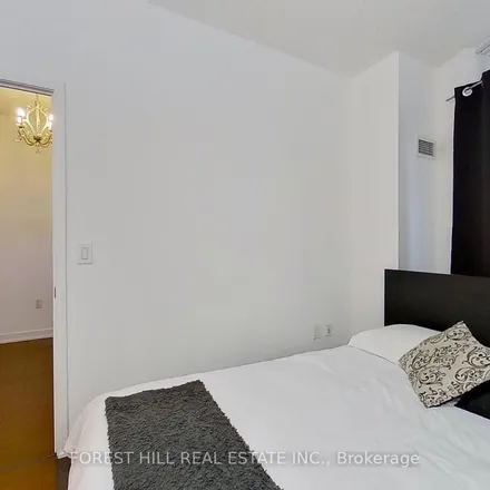Image 9 - Panorama, 38 Dan Leckie Way, Old Toronto, ON M5V 2V6, Canada - Apartment for rent