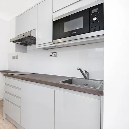 Image 3 - 11 Queensborough Terrace, London, W2 3SG, United Kingdom - Apartment for rent