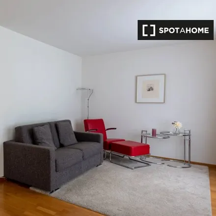 Rent this 2 bed apartment on Höschgasse 56 in 8008 Zurich, Switzerland