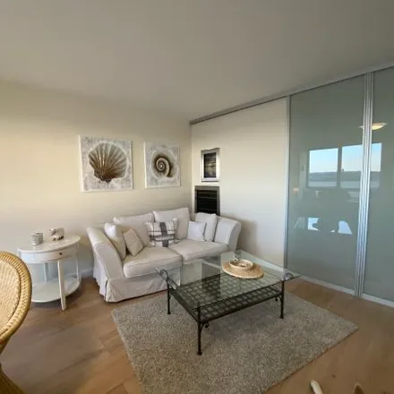Rent this 3 bed apartment on Palmaille 35 in 22767 Hamburg, Germany