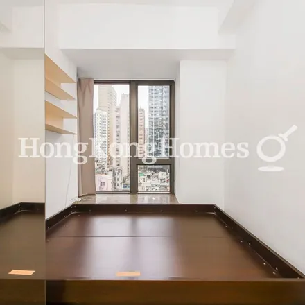 Image 5 - China, Hong Kong, Hong Kong Island, Sai Ying Pun, Kwai Heung Street - Apartment for rent