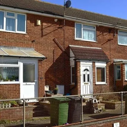 Rent this 2 bed townhouse on Keymer Close in St Leonards, TN38 0YZ