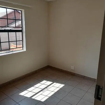 Image 2 - biza, Annaboom Street, Chantelle, Akasia, 0118, South Africa - Apartment for rent