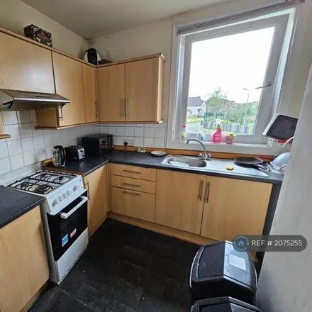Image 4 - Ardgour Road, Kilmarnock, KA3 2AJ, United Kingdom - Apartment for rent