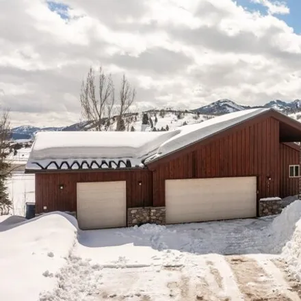 Rent this 3 bed house on 3461 North Saddleback Road in Summit County, UT 84098