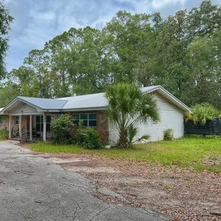 Image 3 - Northeast 6th Street, Trenton, Gilchrist County, FL 32693, USA - House for sale