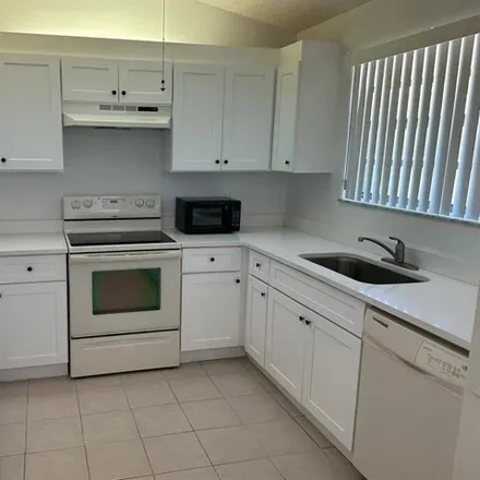 Image 3 - 1604 Congressional Way, Lakeview, Deerfield Beach, FL 33442, USA - Condo for rent