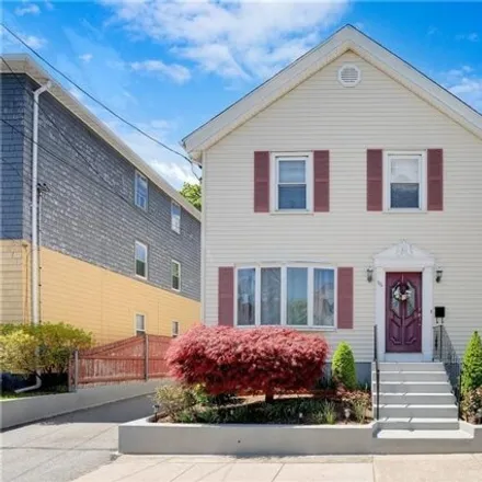 Buy this 3 bed house on 108 Vine Street in East Providence, RI 02914