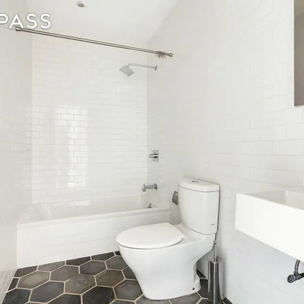 Image 1 - 356 Halsey Street, New York, NY 11216, USA - Townhouse for rent
