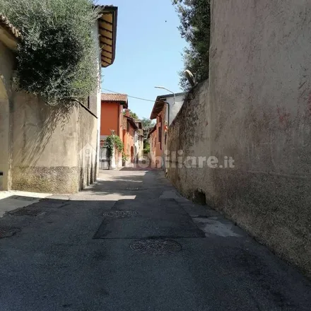 Rent this 1 bed apartment on Via Leutelmonte in 25080 Montinelle BS, Italy