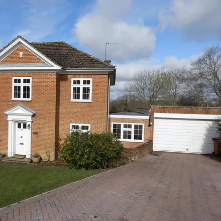 Image 1 - Great Footway, Langton Green, TN3 0DT, United Kingdom - House for rent