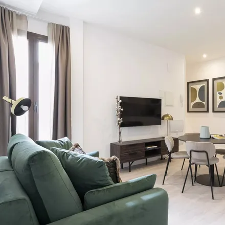 Rent this 3 bed apartment on The North Face in Calle del Carmen, 28013 Madrid