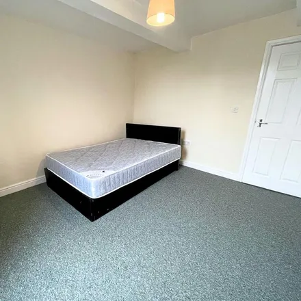 Rent this 1 bed room on The Pheasant in 68 Upper Bar, Newport