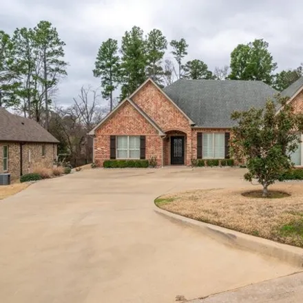 Buy this 4 bed house on 1114 Insignia Way in Longview, TX 75604