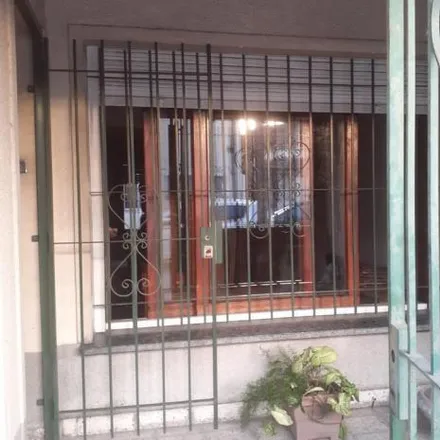 Buy this 4 bed house on Enrique Fernández 1518 in 1822 Lanús Oeste, Argentina