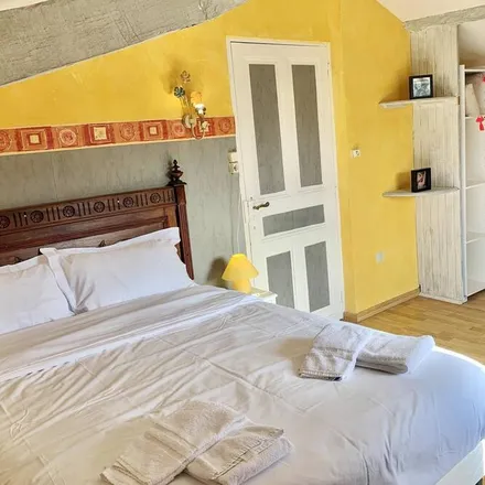 Rent this 2 bed house on Saint-Géry in Route du Pontet, 46330 Saint-Géry-Vers