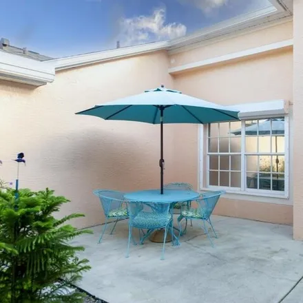 Image 3 - 9209 Coral Isle Way, Fort Myers, Florida, 33919 - House for sale