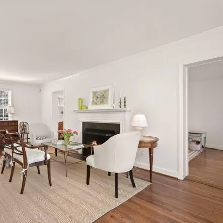 Image 3 - 4751 Berkeley Terrace Northwest, Washington, DC 20007, USA - House for sale