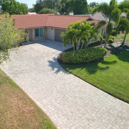Rent this 3 bed house on 3408 Espanola Drive in Southgate, Sarasota County
