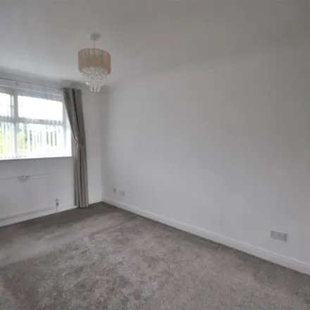 Image 5 - Bootham Park, Bradford, BD9 6EG, United Kingdom - Duplex for rent