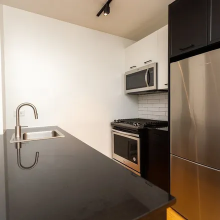 Rent this 1 bed apartment on 181 Pearl Street in New York, NY 10005