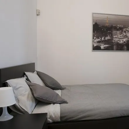 Rent this 7 bed room on Via Giuseppe Mazzini 20 in 20123 Milan MI, Italy