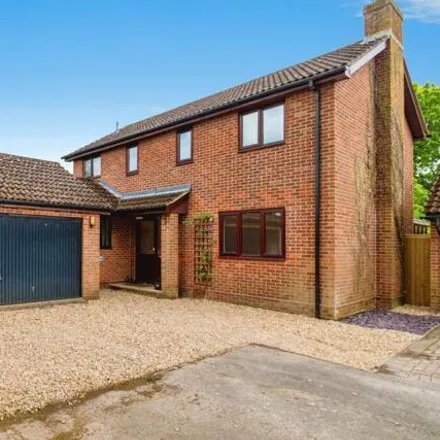 Buy this 4 bed house on Osprey Close in Marchwood, SO40 4XJ