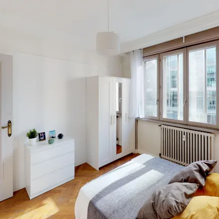 Rent this 3 bed room on 56 Rue Servient in 69003 Lyon 3e Arrondissement, France