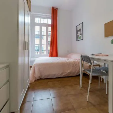 Rent this 4 bed apartment on Carrer de Sant Ignasi de Loiola in 8, 46008 Valencia