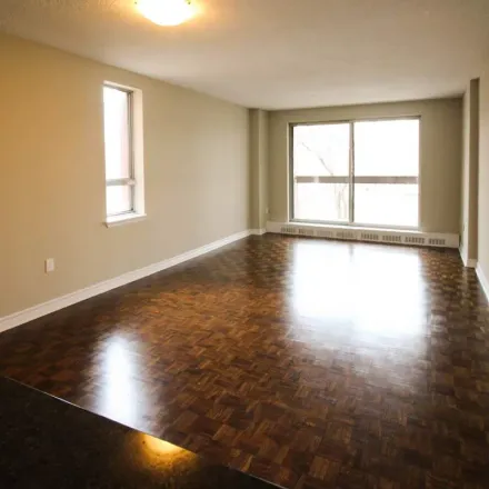 Image 1 - Warren Court Apartments, 3000 Victoria Park Avenue, Toronto, ON M2J 4Y2, Canada - Apartment for rent