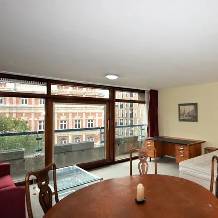 Rent this studio apartment on Breton House in Breton Highwalk, Barbican